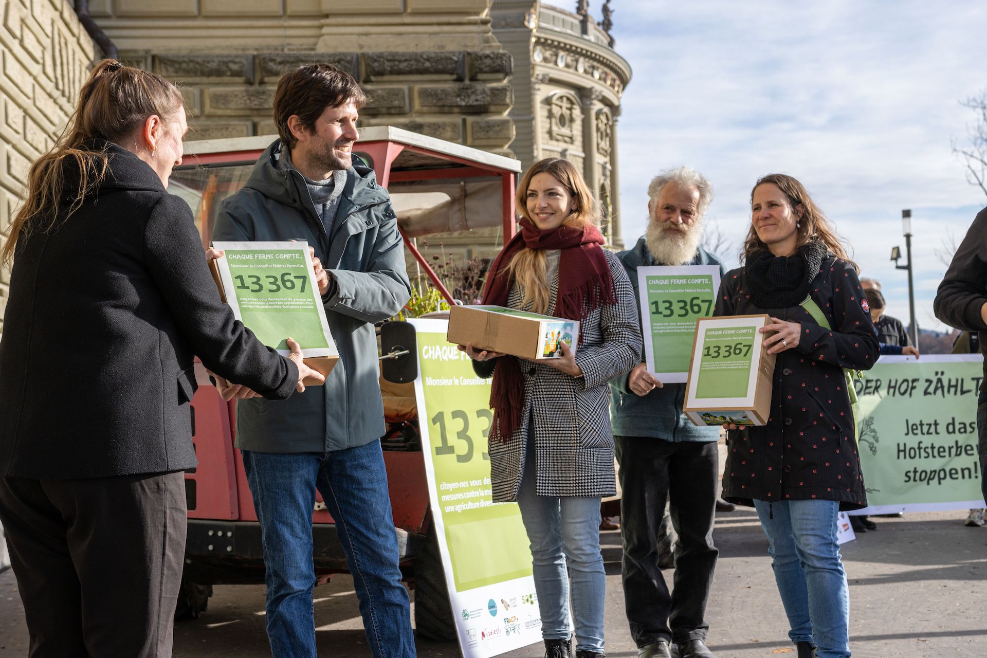 "Jeder Hof zählt / la pétition «Chaque ferme compte"